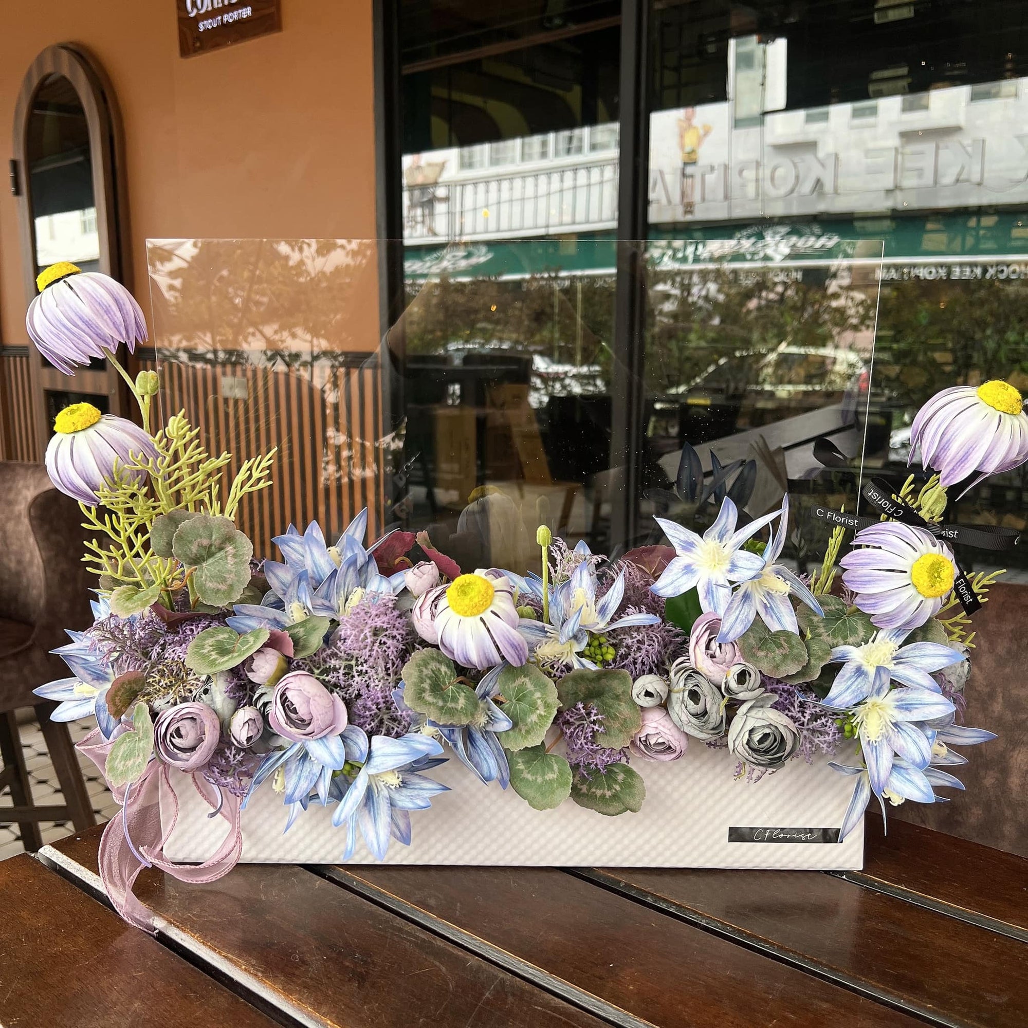Acyclic Purple Artificial Flower