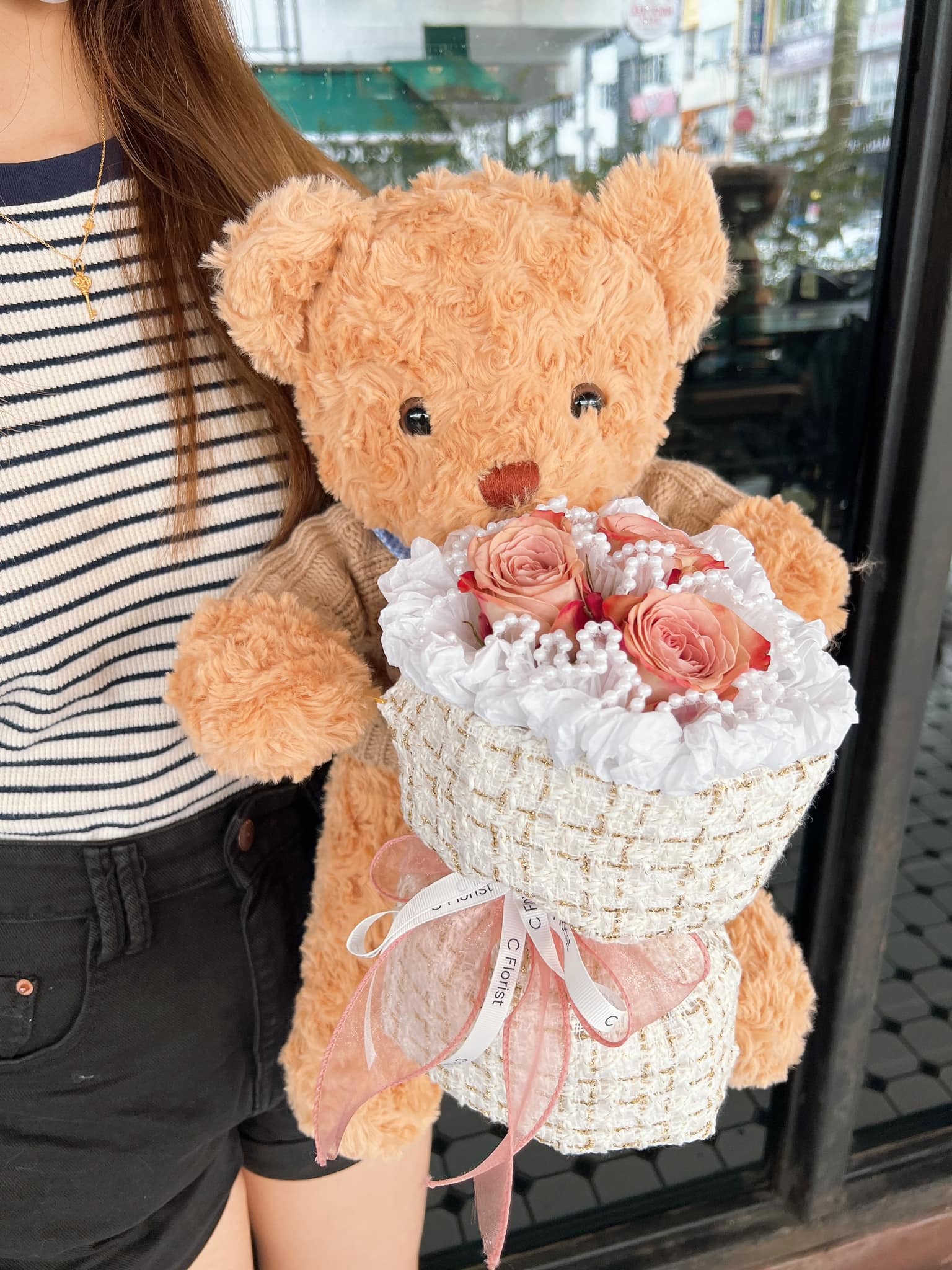 Bear Hugs & Bloom Cappuccino