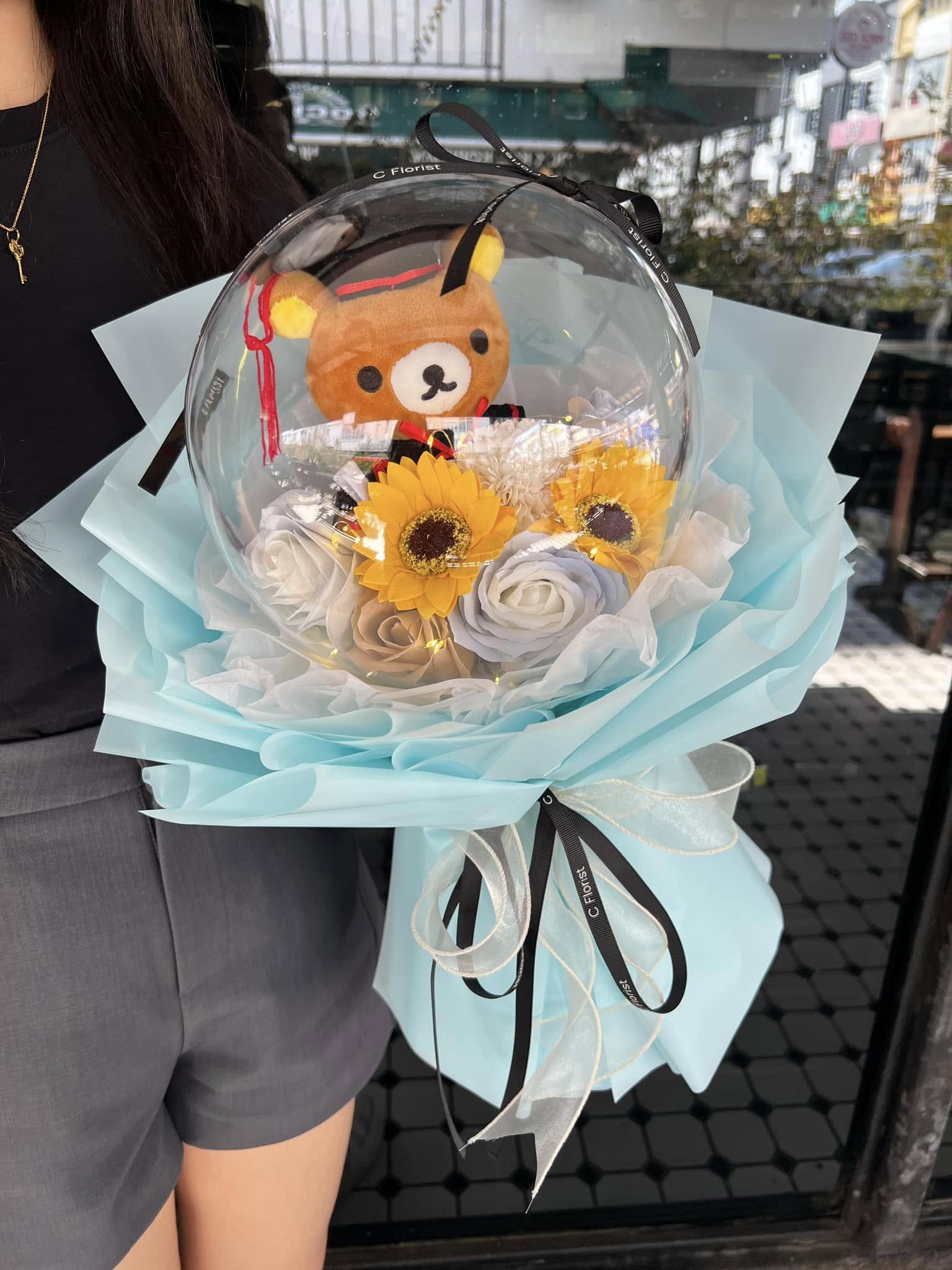 Acyclic Ball Graduation Bouquet