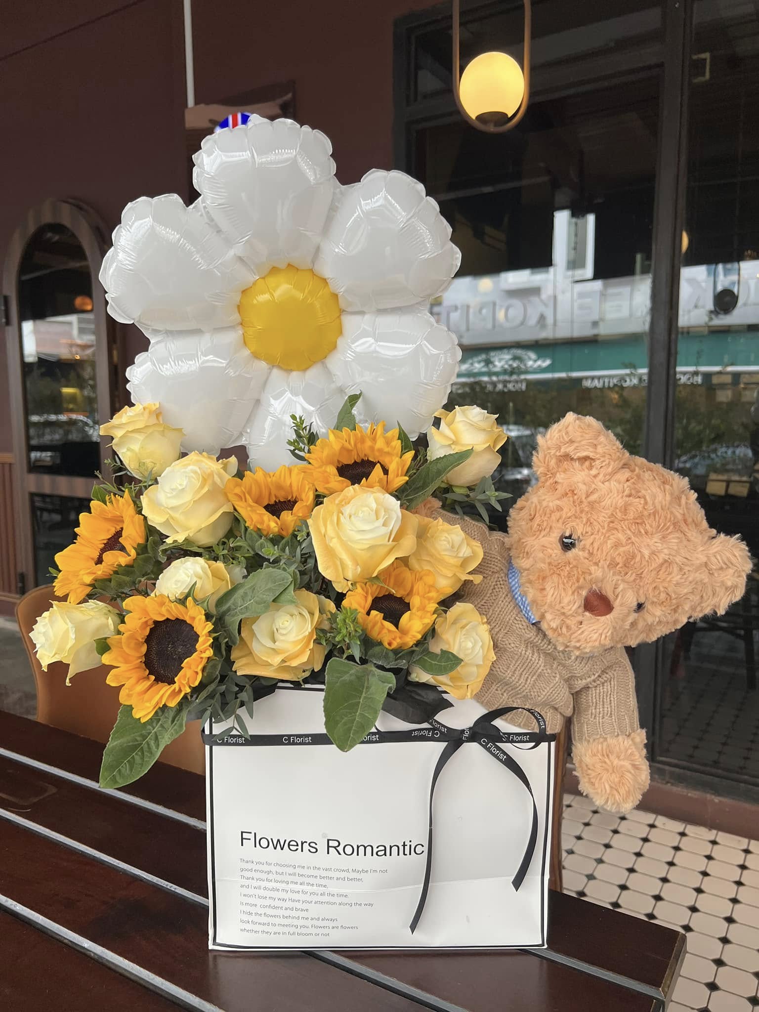 Sunshine Hug Flower&Bear Box