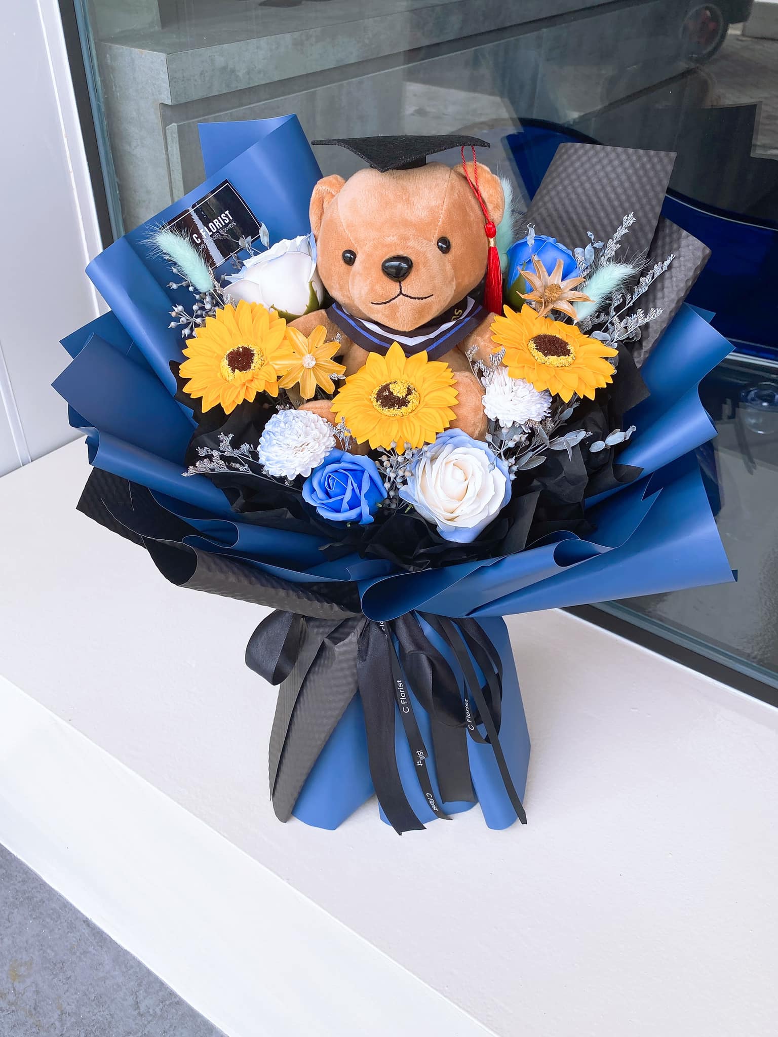 Blue Series Graduation Bouquet