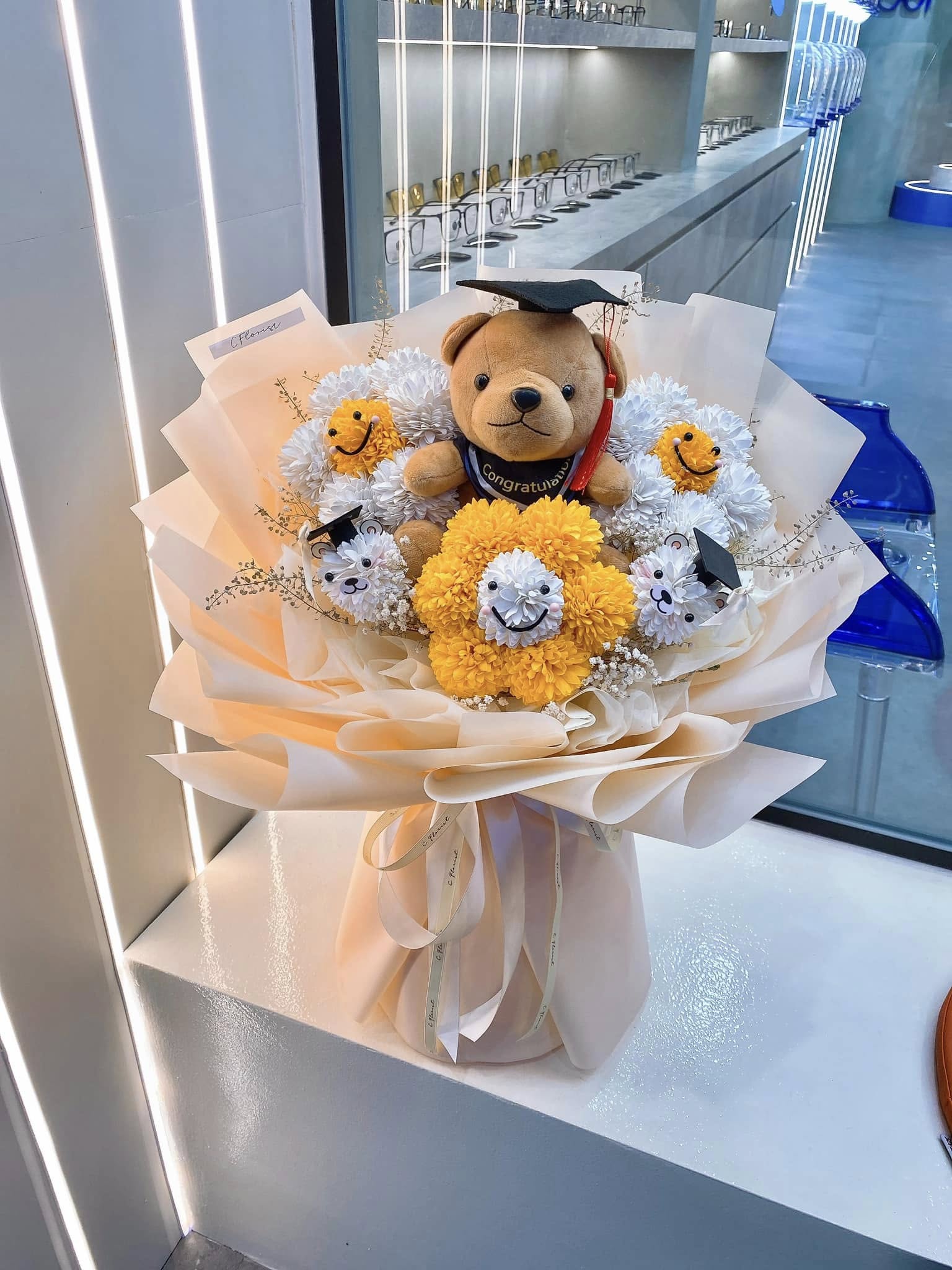 Pom Pom Graduation Bear Bouquet