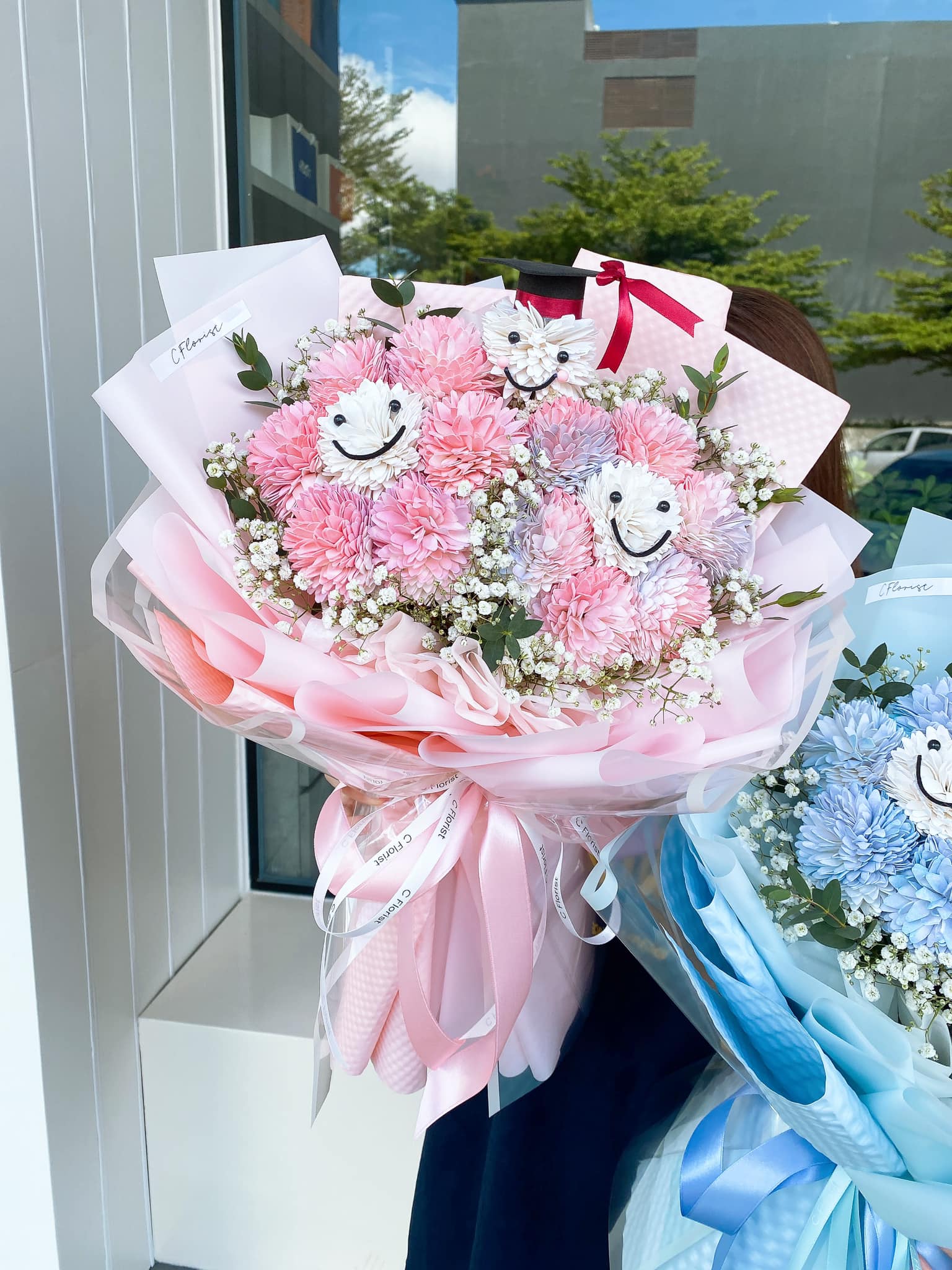 Twin PomPom Soap Graduation Bouquet